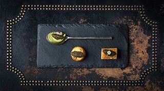 Caviar bites