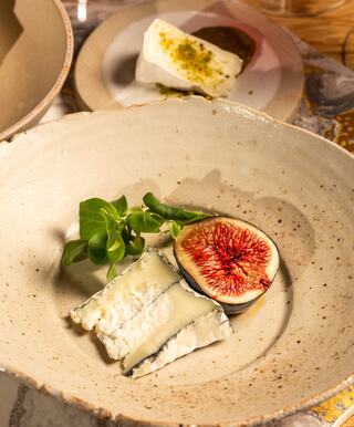 Cheese plate and wine